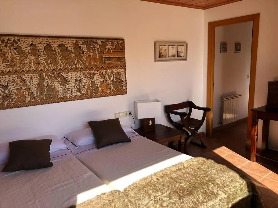Finca Falguerar, Villa Rural Aislada  Llofriu